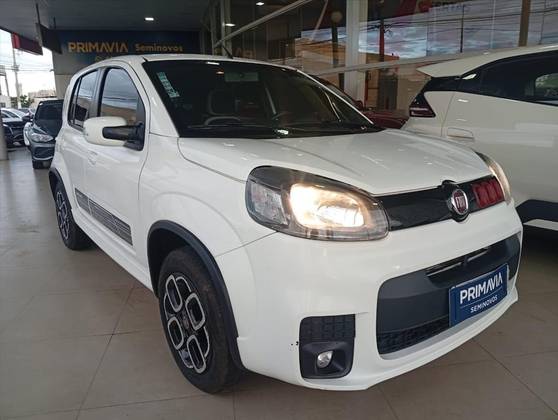 FIAT UNO 1.4 EVO SPORTING 8V FLEX 4P AUTOMATIZADO FIAT UNO 1.4 EVO SPORTING 8V FLEX 4P AUTOMATIZADO